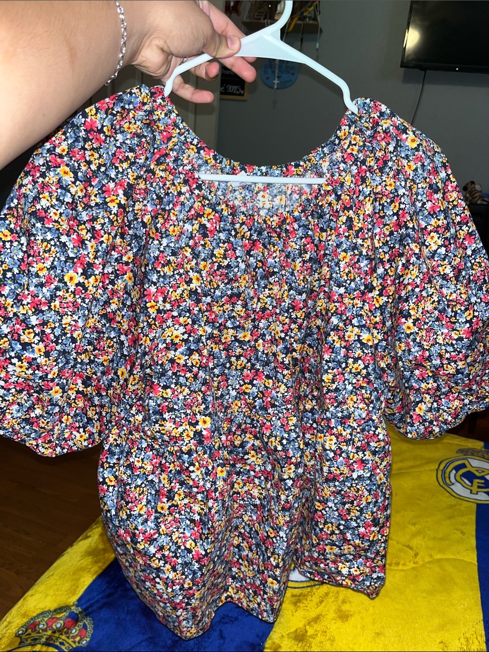 Old Navy Navy Floral Puff-Sleeve Blouse